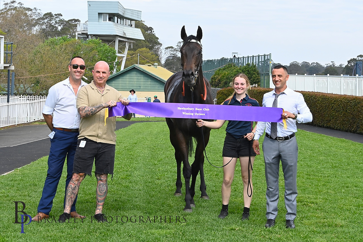 Hawkesbury Race Club (@hawkesburyrc) on Twitter photo The first of the day ended with local <a href="/BWiddupRacing/">BradWiddupRacing</a> filly Noises taking out the win! Andrew Adkins in the saddle🐎
Images <a href="/Bradley_Photos/">Bradley Photos</a> The first of the day ended with local <a href="/BWiddupRacing/">BradWiddupRacing</a> filly Noises taking out the win! Andrew Adkins in the saddle🐎
Images <a href="/Bradley_Photos/">Bradley Photos</a>