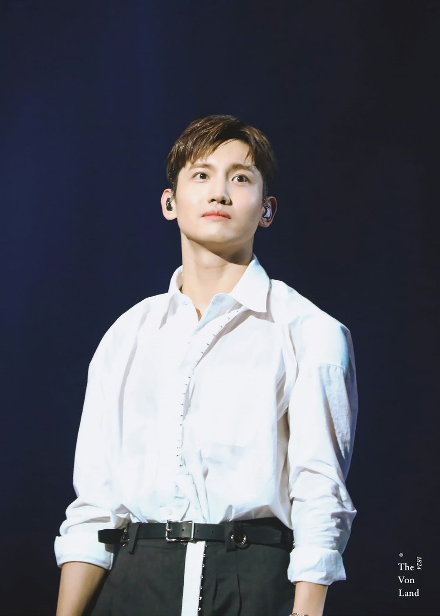 231231 TVXQ！20&amp;2 Seoul Day2
💜🟣💜
#沈昌珉 #최강창민 #심창민 #チャンミン #changmin