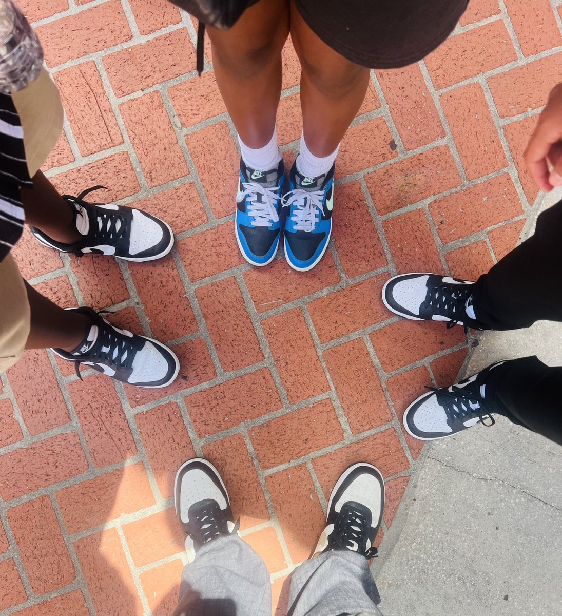 Burnett Middle School tweet media