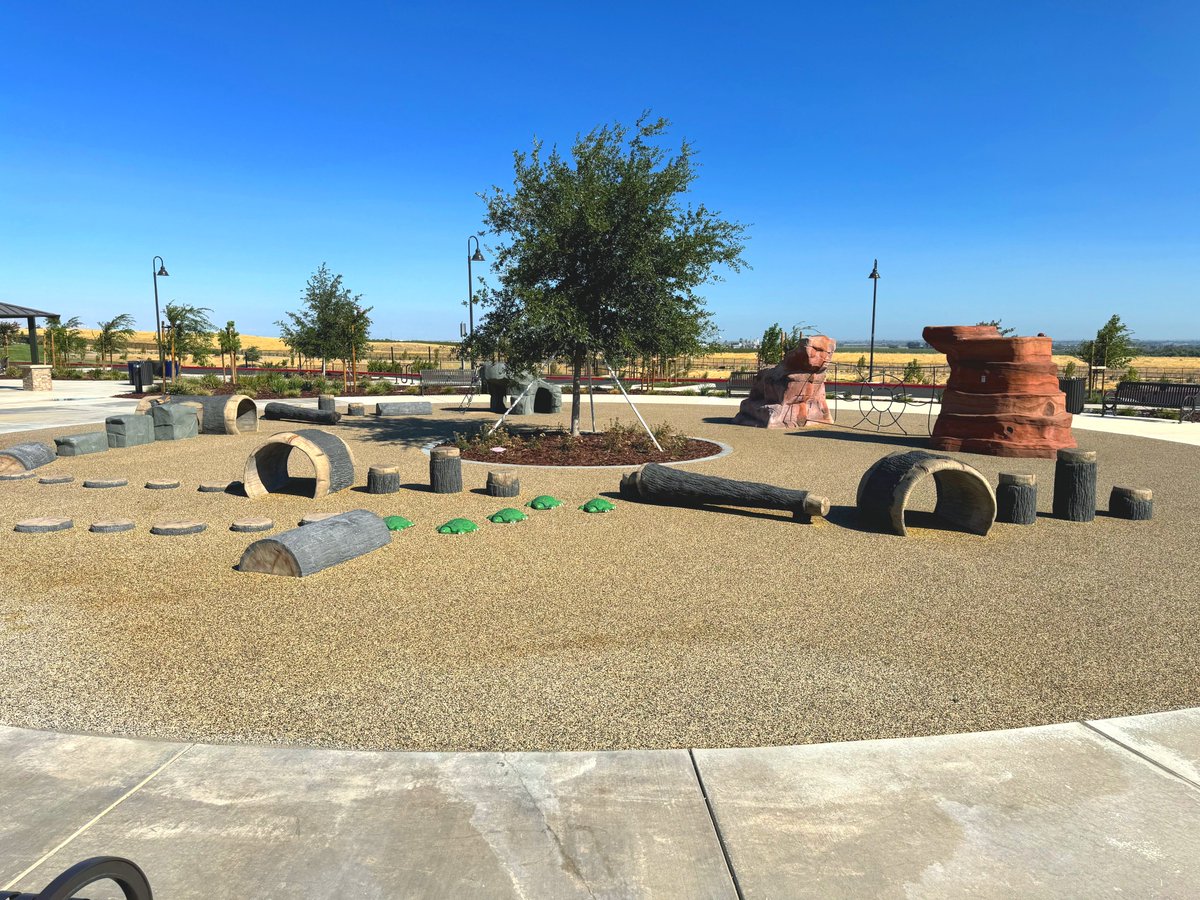 NorCalRec's tweet image. We just completed a playground in Tracy, CA! 🙌 Huge thanks to Cedar Forest Products and Play &amp;amp; Park Structures for the shelter and swings! 🛝🛝 We love this playground! #northerncaliforniarecreation #norcalrec #commercialplaygroundequipment