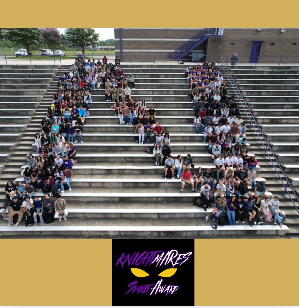 This Friday’s KnightMare SpiritAward goes to our entire senior class! #KnightNation