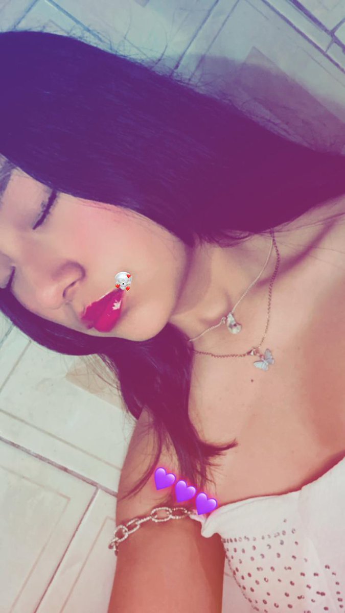 Disponible mañana de 12 a 5 súper linda la niña muy amable 🍒🍒🍓5621372366 agenden