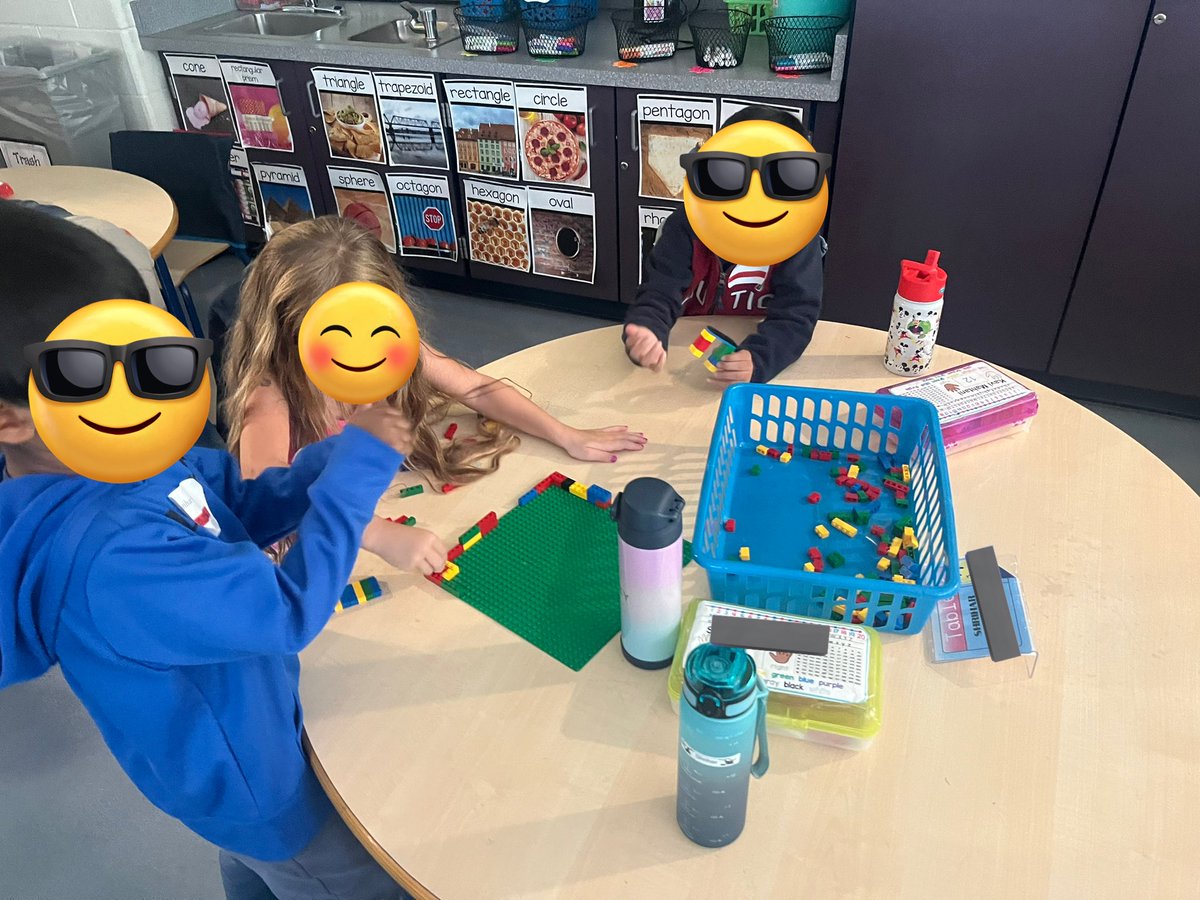 Today kindergartners learned that “sharing is caring” and practiced sharing by building Lego creations with their tables! 

Some creations included a castle and an under water farm!

The power of sharing leads to CREATION! 

<a href="/LMMahwah/">Lenape Meadows School</a> #TogetherWeAreBetter #mahwahconnects