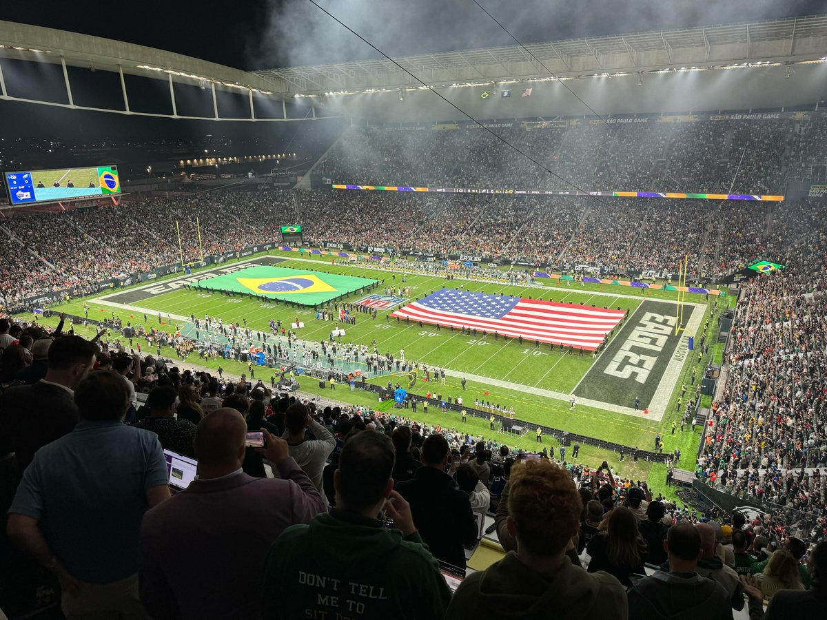 SǍO PAULO IS READY FOR KICKOFF.

📺: #GBvsPHI on Peacock