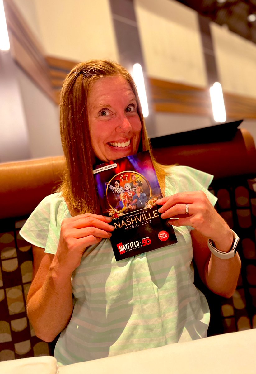 The Burkee’s out on a Friday night?!  At the <a href="/MayfieldTheatre/">Mayfield Theatre</a> for “Musicians Gone Wild in Nashville Music City”.  On now through November 3.  Looking forward to a great night.  #FridayNight #DateNight