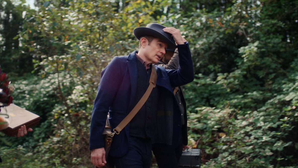 jamie_marsters's tweet photo. Pic of the Day: Yet another time James Marsters got to wear a cool hat! This time in The Order #2.5 "The Commons"
@JamesMarstersOf #JamesMarsters #TheOrder #HAT #UnintentionalHatThemeOfLate #BothFeaturingHats #AndPointingOutTheirLack #ShouldHangUpMyHatNow #IllStop #OrWillI https://t.co/PIQFaoz2Vh