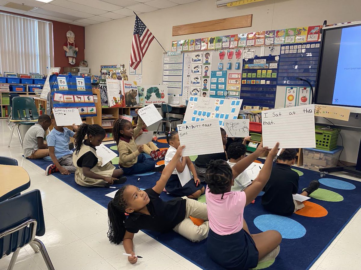 LeadingVictory's tweet image. Incredible PD on #UFLI w/@HollyLanePhD at our 1st leadership summit! So excited to see the impact of implementing @UFLiteracy across grade levels. This is what 2 weeks of implementing w/fidelity looks like in kindergarten @CrosspointeES