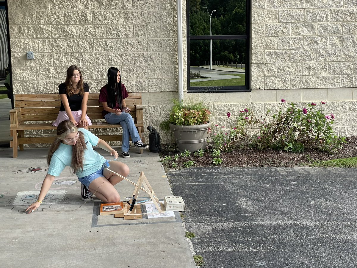 It was another awesome week <a href="/ncseatech/">SEA-TECH</a>  Hands on learning in action. Explore. Empower. Contribute. <a href="/NewHanoverCoSch/">New Hanover County Schools</a>