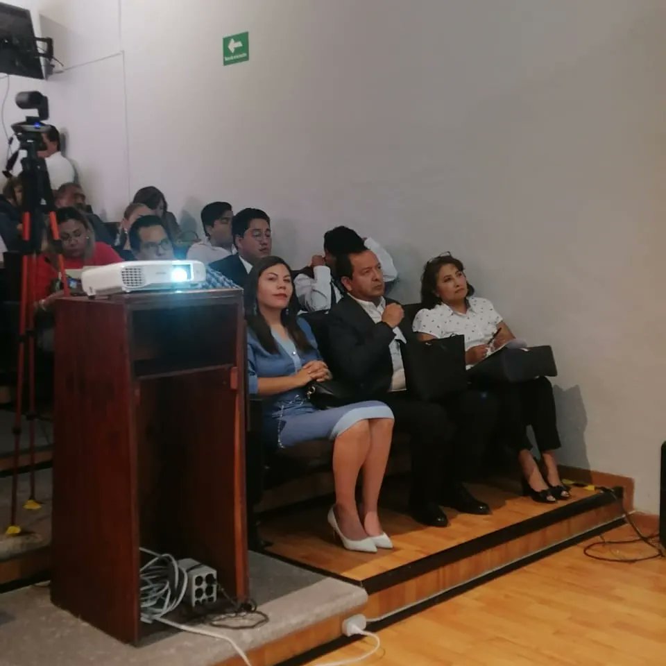 Fue un gusto asistir a la presentación de la “Estrategia Nacional de Educación Cívica", que organiza el INE, participaremos para seguir construyendo a favor de nuestro México. 
Excelente fin de semana.