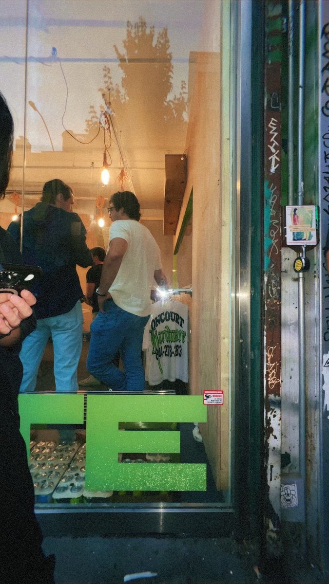 meshing at the function, u know the vibe