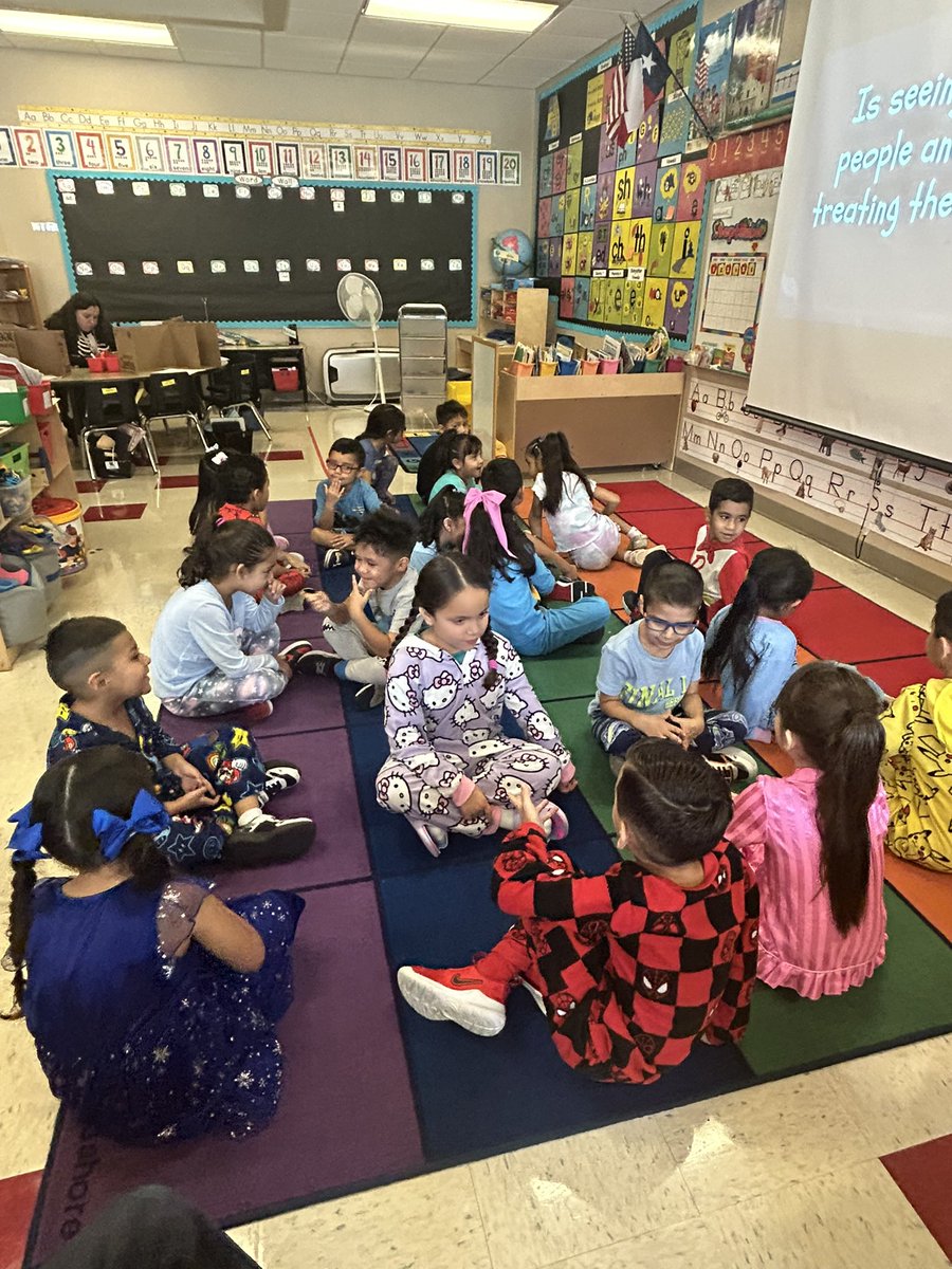Marcie (@marcieparra) on Twitter photo Using a Kagan Cooperative learning structure, Turn and Talk, to discuss our character trait of the month, RESPECT! <a href="/DRE_Hurricanes/">Dora Romero Elem</a> #kindergarten <a href="/KaganOnline/">Kagan Publishing & Professional Development</a> Using a Kagan Cooperative learning structure, Turn and Talk, to discuss our character trait of the month, RESPECT! <a href="/DRE_Hurricanes/">Dora Romero Elem</a> #kindergarten <a href="/KaganOnline/">Kagan Publishing & Professional Development</a>