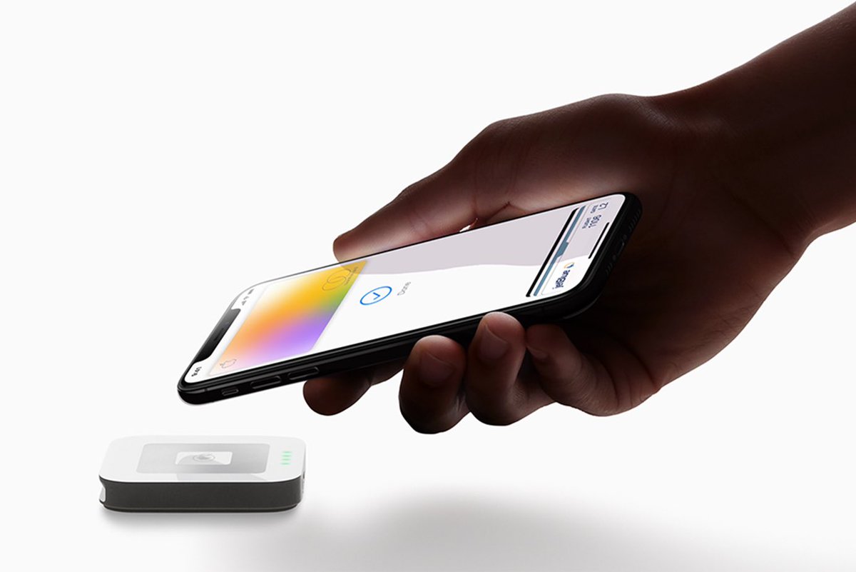 AppleTrack tweet media