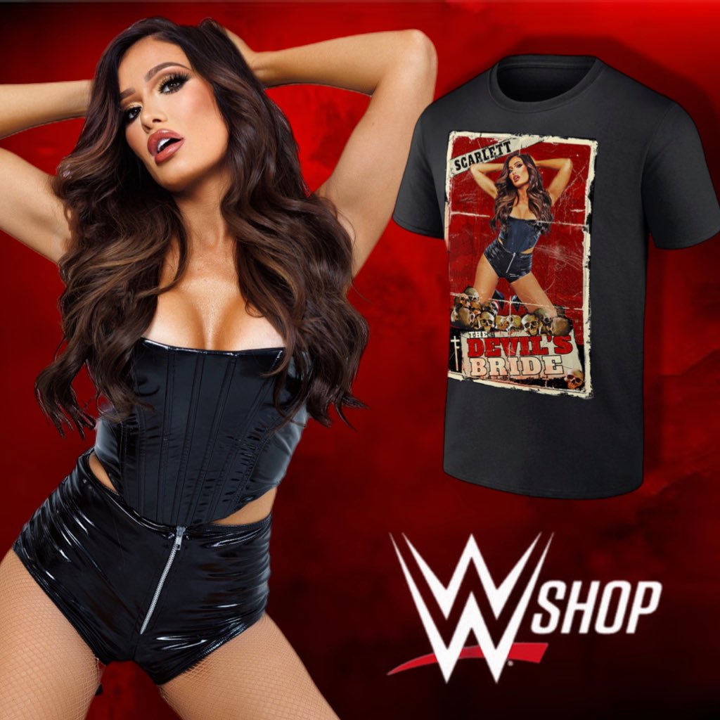 Lady_Scarlett13's tweet image. Probably my favorite @WWEShop shirt ever. 😍
The Devils Bride is available now!
shop.wwe.com/en/mens-black-…