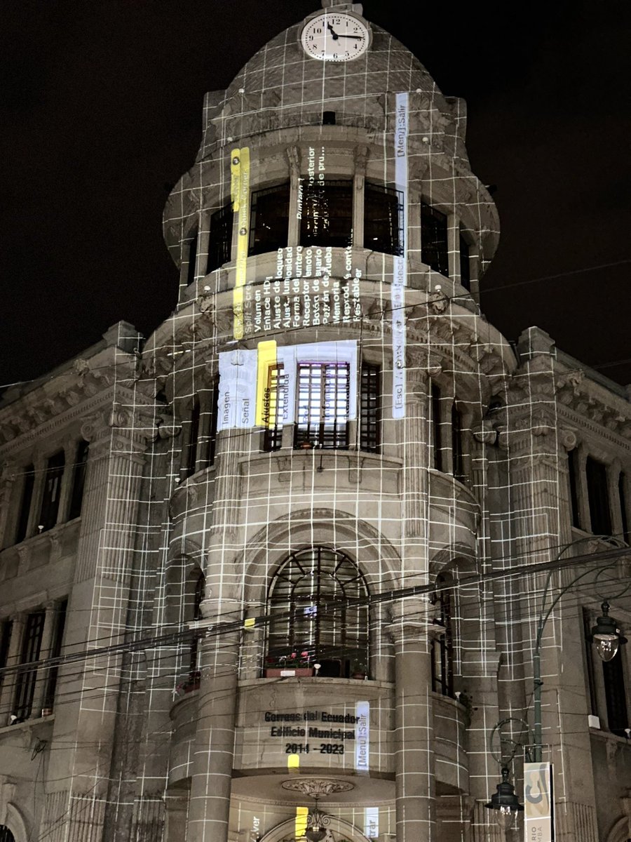 Se llevan a cabo pruebas de sonido e imagen para el espectáculo de #Mapping en las fachadas de #LaCatedral el #EdificioDeLosCorreos y la iglesia #SanAntonio
Todo listo para un evento visual que iluminará estos icónicos lugares de #Riobamba este sábado #7Sep 
No te lo pierdas!