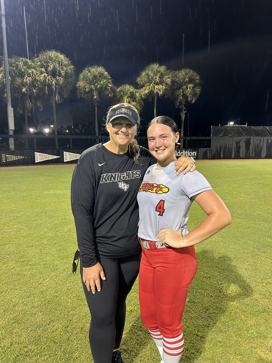 addiallaire's tweet photo. Thank you so much @CoachBallMalone , @shannieflame , @noahbsanders and the rest of the @UCF_Softball staff for a great camp today! Can’t wait to be back! #UCFamous @FeNowling @BaileyLedvina @NickMarkum5 @jasonnowling3 @doctorodious https://t.co/BpYwXnGIMt