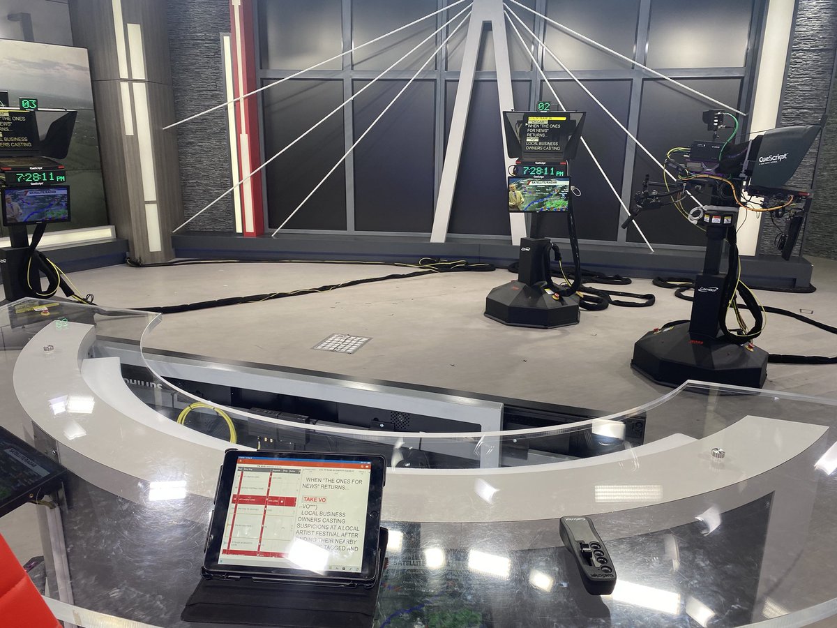 Just finished ⁦<a href="/KPLR11/">KPLR11</a>⁩ News at 7. Saturday playing the St. Louis Art Fair 7p-9p &amp; Sunday 2p - 4p. Stop by the HEC tent at Forsyth &amp; Meramec and say hello!