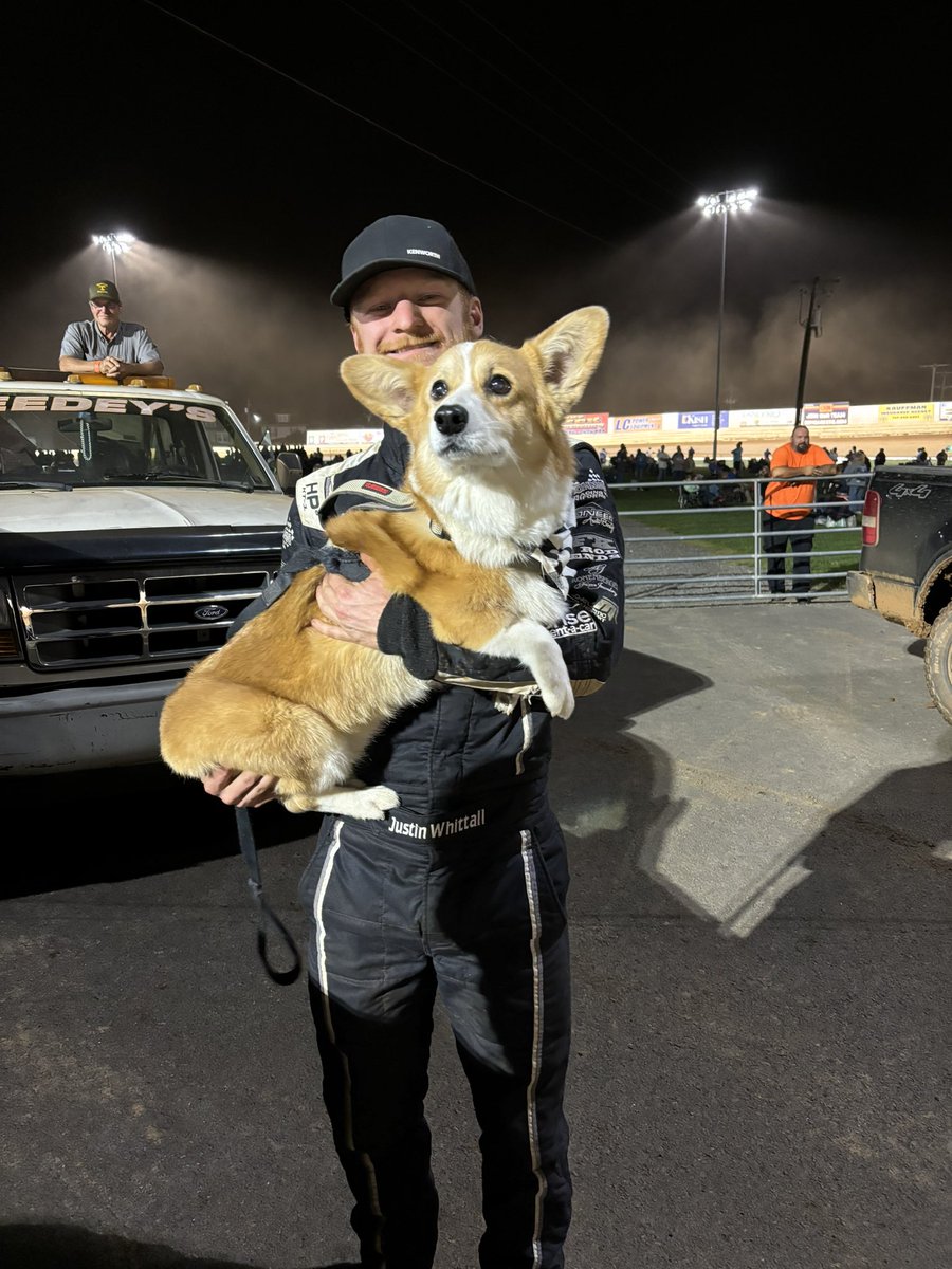 PushCorgi's tweet image. “I’m sitting where on @JustinWhittall ‘s car for the dash?” 😳🏁