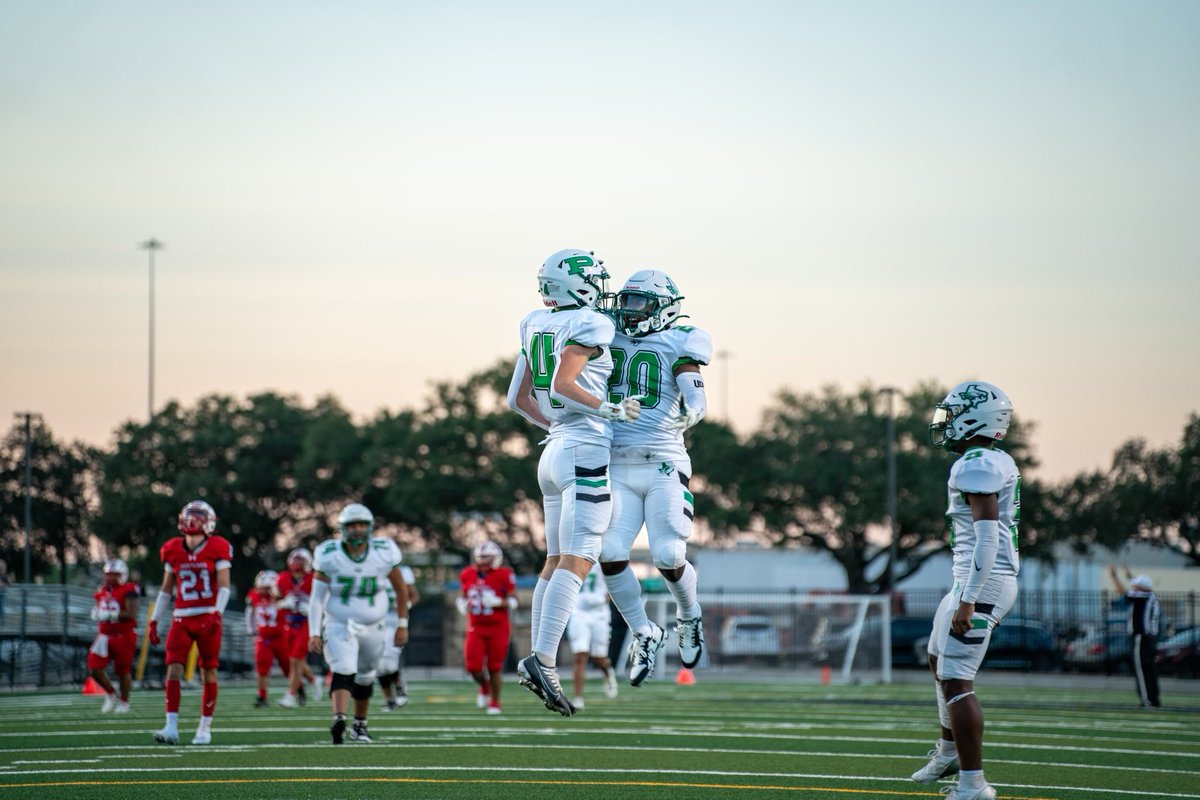 Pleasanton Express (@pe1909) on Twitter photo Halftime: Pleasanton 14, SA Jefferson 7 <a href="/dctf/">Dave Campbell's Texas Football — TexasFootball.com</a> <a href="/texashsfootball/">Texas HS Football</a> <a href="/_STHSFB/">South TX HS Football</a>
📸: J Garcia (<a href="/xjgarcia/">J Garcia</a>) Halftime: Pleasanton 14, SA Jefferson 7 <a href="/dctf/">Dave Campbell's Texas Football — TexasFootball.com</a> <a href="/texashsfootball/">Texas HS Football</a> <a href="/_STHSFB/">South TX HS Football</a>
📸: J Garcia (<a href="/xjgarcia/">J Garcia</a>)