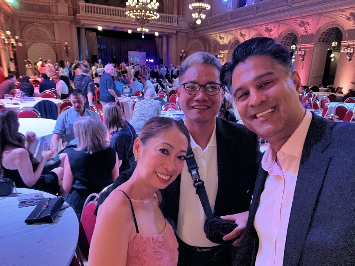 Dr Amit Pawa💉🎙️ (@amit_pawa) on Twitter photo The #ESRA2024 was an incredible meeting and a chance to network with some of the most influential people in #RegionalAnaesthesia #RegionalAnesthesia
<a href="/LouiseMoran75/">Louise Moran</a> <a href="/nathaslam/">Nat Haslam</a> <a href="/RegionalAnaesUK/">RA-UK</a> <a href="/scmbraganza/">ClaireMartinBraganza🇵🇭</a> The #ESRA2024 was an incredible meeting and a chance to network with some of the most influential people in #RegionalAnaesthesia #RegionalAnesthesia
<a href="/LouiseMoran75/">Louise Moran</a> <a href="/nathaslam/">Nat Haslam</a> <a href="/RegionalAnaesUK/">RA-UK</a> <a href="/scmbraganza/">ClaireMartinBraganza🇵🇭</a>