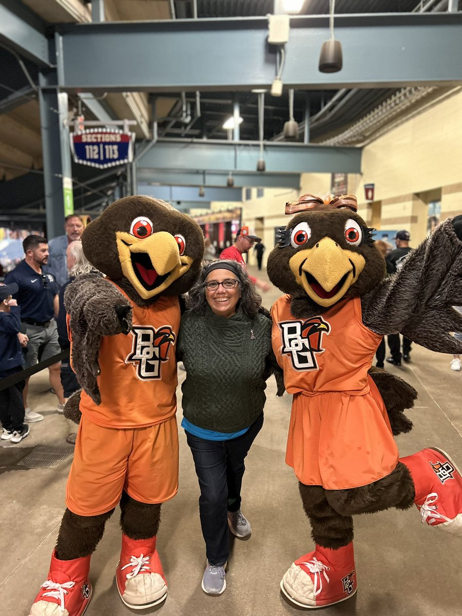 C/o 1997 with the birds <a href="/bgsu/">Bowling Green State University</a> 🤎🧡🤎🧡🤎 at <a href="/MudHens/">Toledo Mud Hens</a>  game ❤️🤍💙