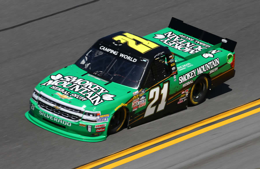 Cupn_Designs's tweet photo. I miss Smokey Mountain being in NASCAR. These green, black, and yellow cars were so good https://t.co/cXpeTMPENL