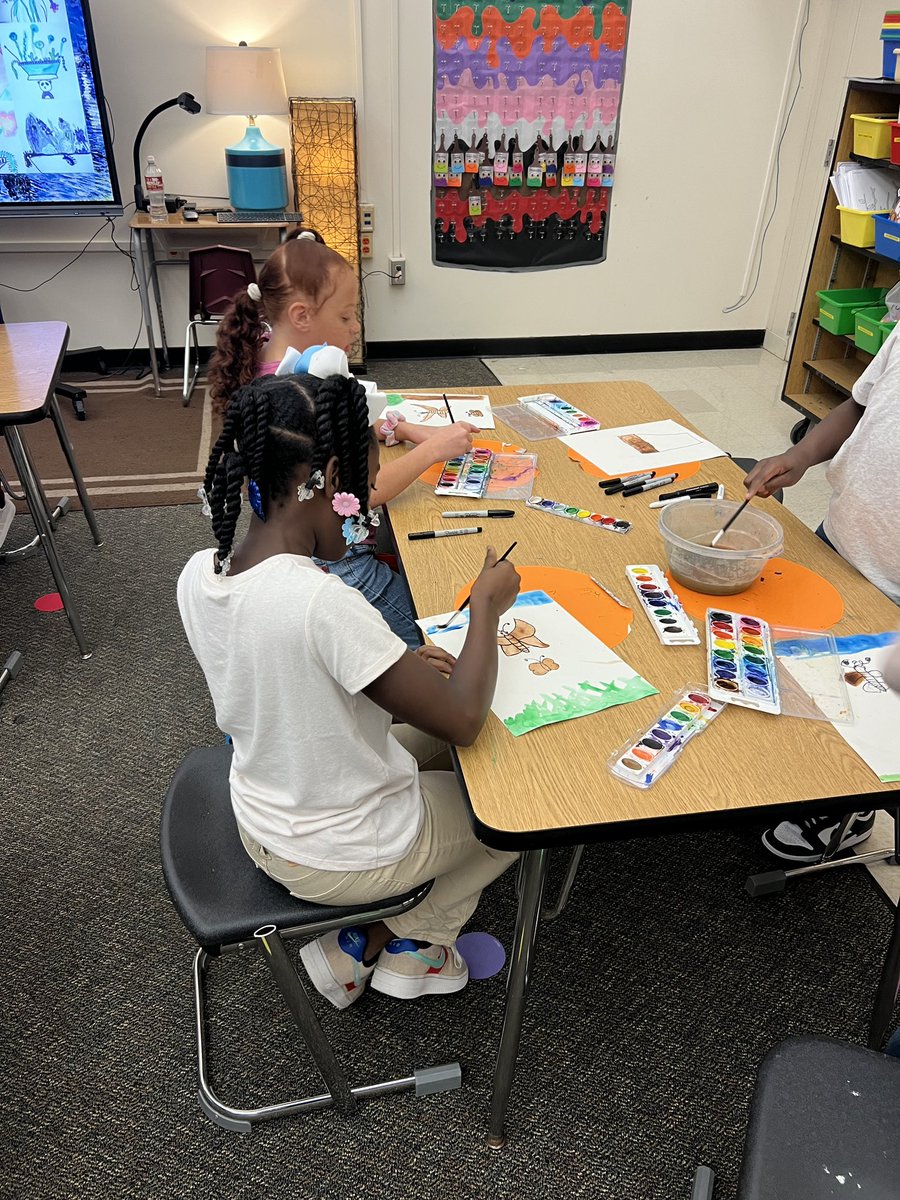 MrbarnesOE's tweet photo. 🎨Third graders got to do watercolor art!🌈🎨🖌️@HumbleISD_OE https://t.co/tAE5Bf3fb6