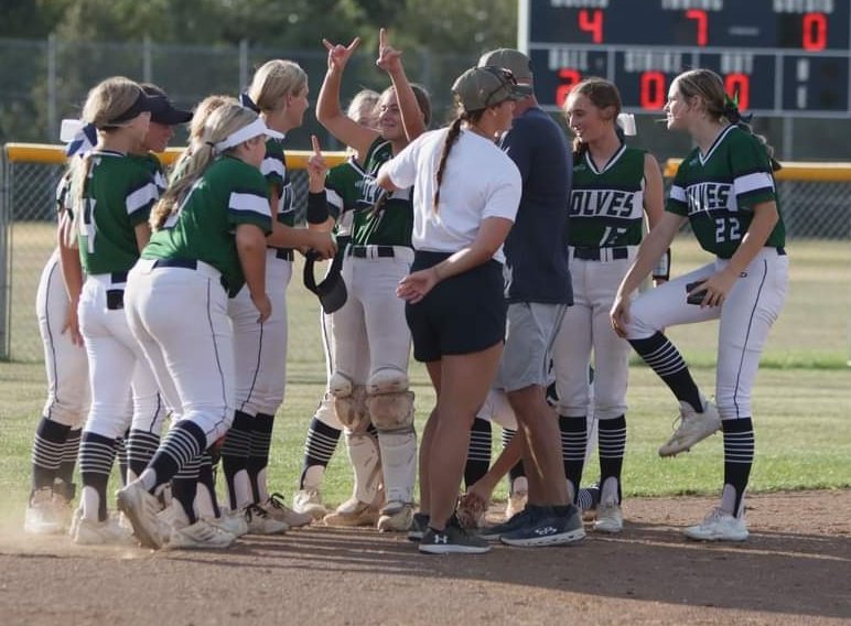 Girls w/the 4-0 win today. Libby was amazing. Hump was a wall behind the plate. P-Money, Jo &amp; Madi were racking up hits. Kitson with the glove &amp; bat. Riley T gave herself up for the team multiple times. Riley W w/ the ❤️.  Everyone rocked. This team believes #StrongerTogether