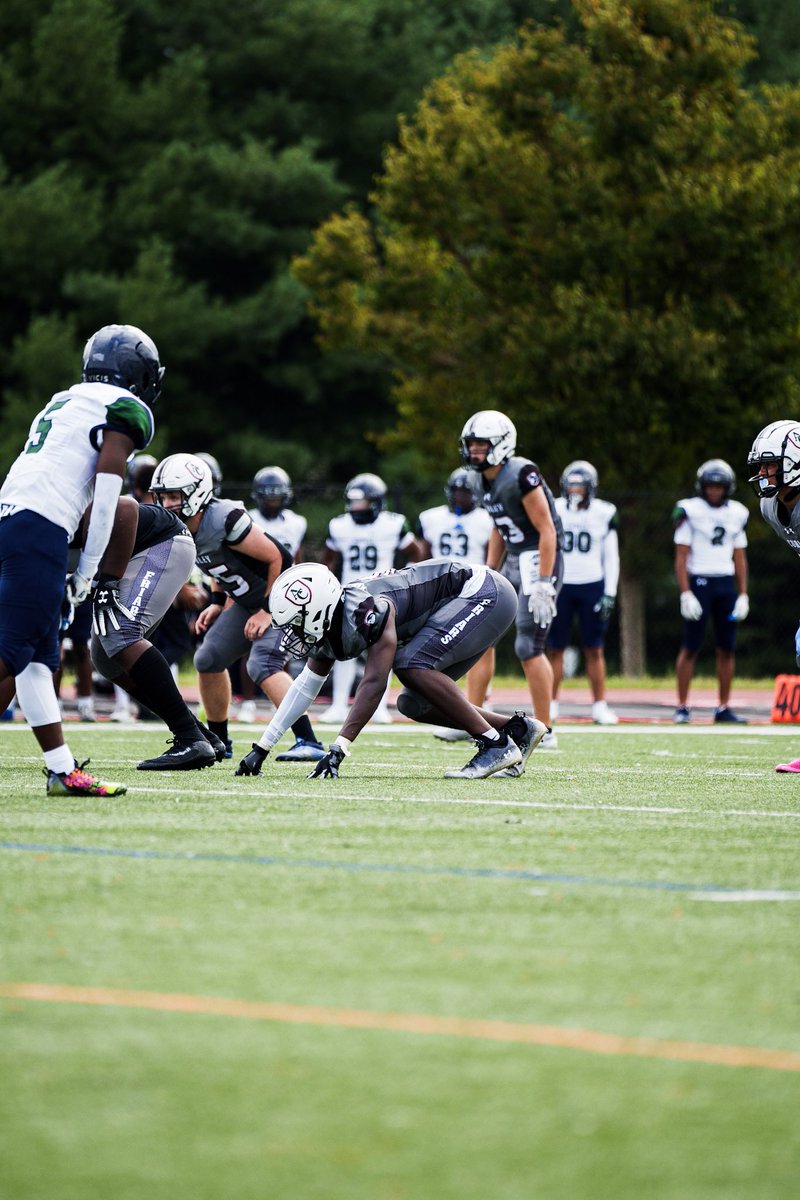 Week Two Highlights!!

Tackles: 5

Qb Pressures: 4

Film: hudl.com/v/2Q2Yqx