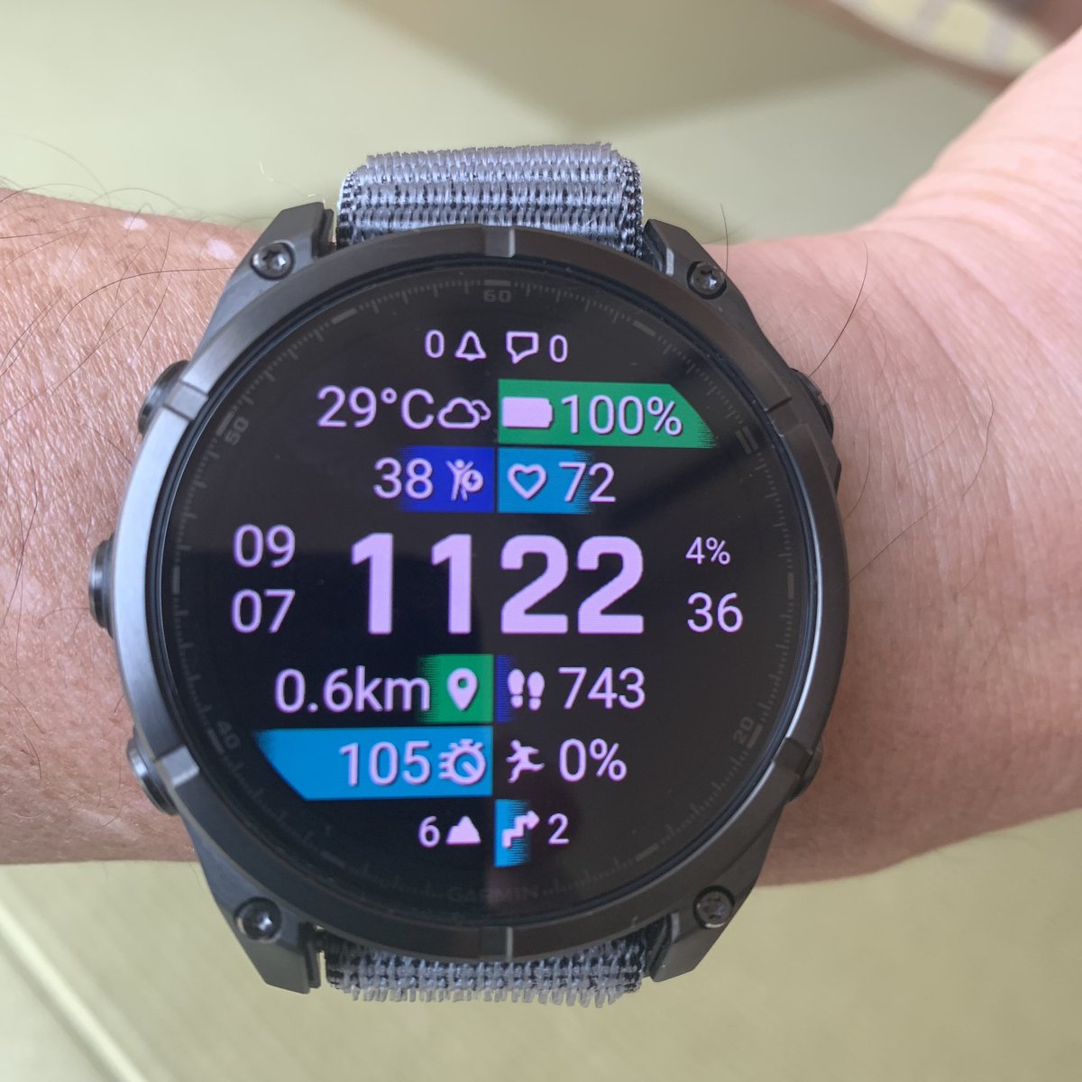 nagkaz's tweet image. 誰かが言っていたが、Apple Watchはデータトラッカー機能がついたスマートウォッチ
Garminはスマートウォッチ機能がついたデータトラッカー

もうすぐApple Watchが発表されるが、それを待たずしてFenix8にした決断を褒めたい
というかそう願う気分でAppleの発表を待つアップル信者 
#Garminfenix8