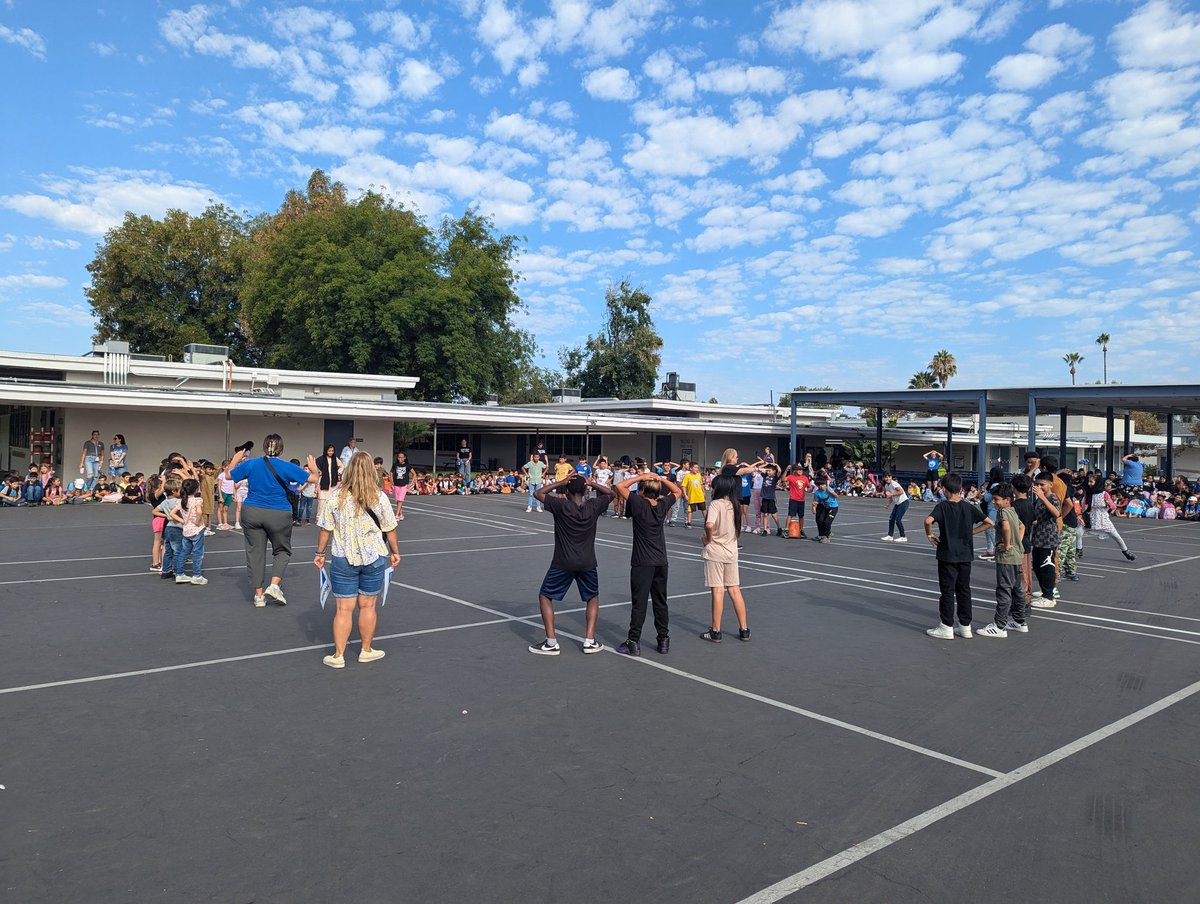 Sarah Wright tweet media