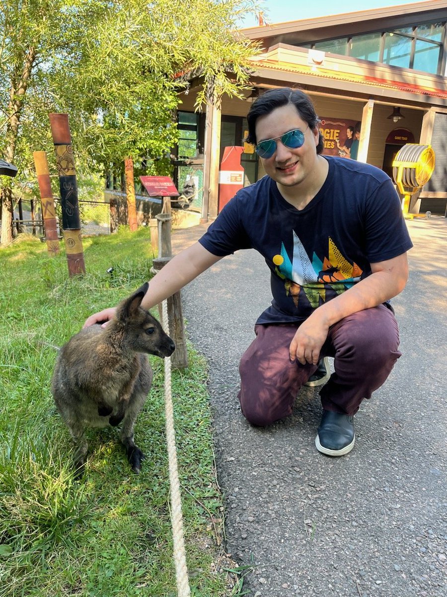 I was able to pet a wallaby (🤩) at the Cheyenne Mountain Zoo (CO Springs). This is the moment I have become an ID board question!