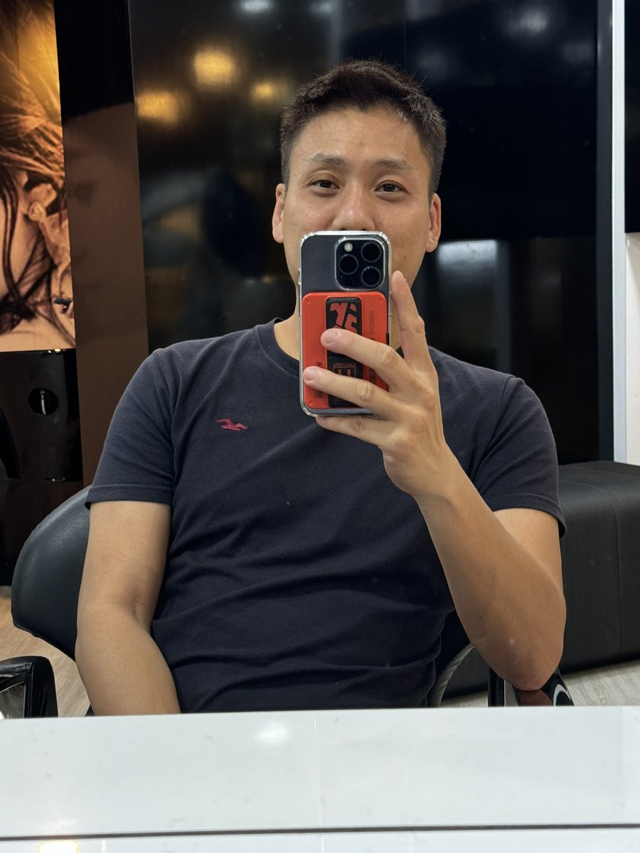patrickpang's tweet image. Needed a haircut so badly and finally had one. Gotta find that auspicious day. 

#firstworldproblem