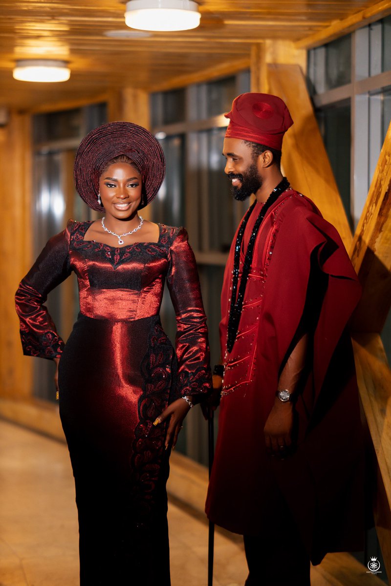 thatekosodinboy's tweet photo. I photographed @_theladymo and @the_Lawrenz and it was so beautiful ❤️.The Energy between these two was nothing short of amazing ❤️
Kindly share and Repost your favorites frame🙏🏾🙏🏾
#davido #love #Yorubaweddings #couples #fyp #photography #Nigerianweddings https://t.co/IYB1Tep2PX