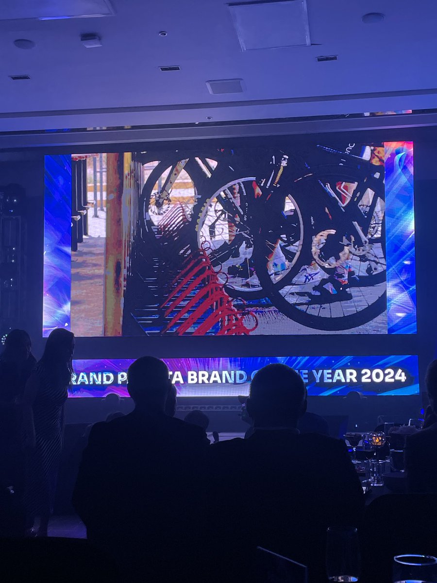 kelberrr's tweet photo. So I happened to be at the PANA Awards last night where McDonald's took home the Grand Panata Brand of the Year award for their innovative advertising campaign, "Ride the Arches."

I found this campaign particularly inspiring because it relates to sustainability &amp; healthy living. https://t.co/dmKM9fEojF