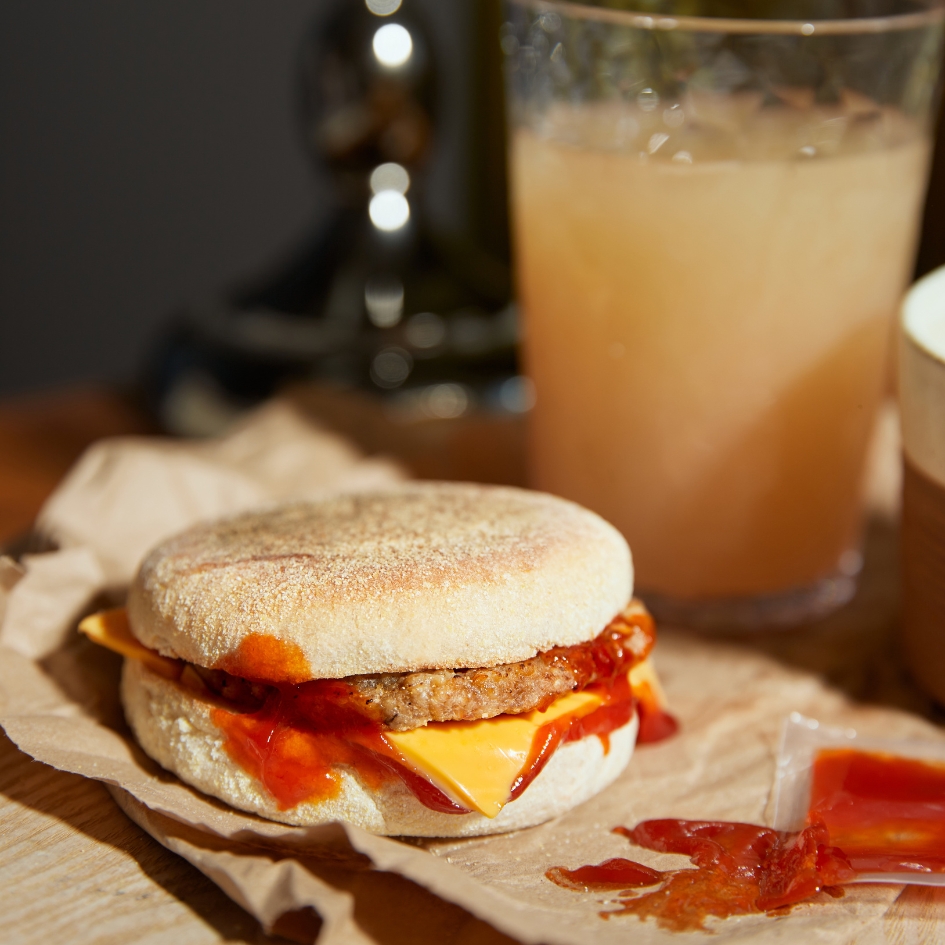 Saturday mornings are made for sausage muffins. Who else is digging in? 🥓 

#WeekendBreakfast #MorningFuel #Rustlers #BetterThankYouThink