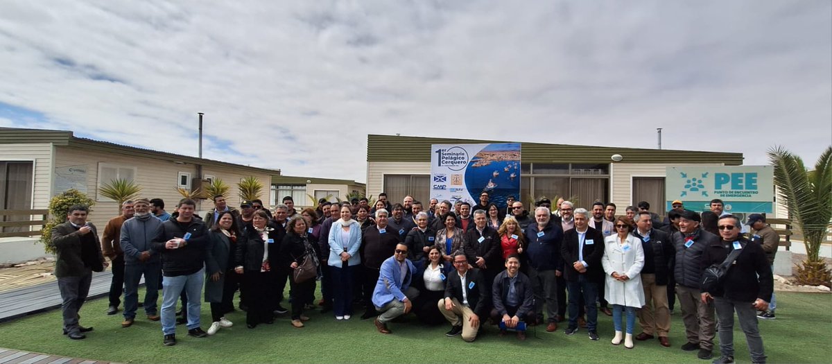 ChecuraEnzo's tweet photo. 1 SEMINARIO PELAGICO CERQUERO PESCADORES ARTESANALES+OROP-PS , Desafíos importantes y aprendizajes del mundo científico de nuestro país 🇨🇱 a seguir creciendo y enalteciendo la pesca artesanal 🐟🐟🐟🐟🛶 https://t.co/3QA0GUeWLg