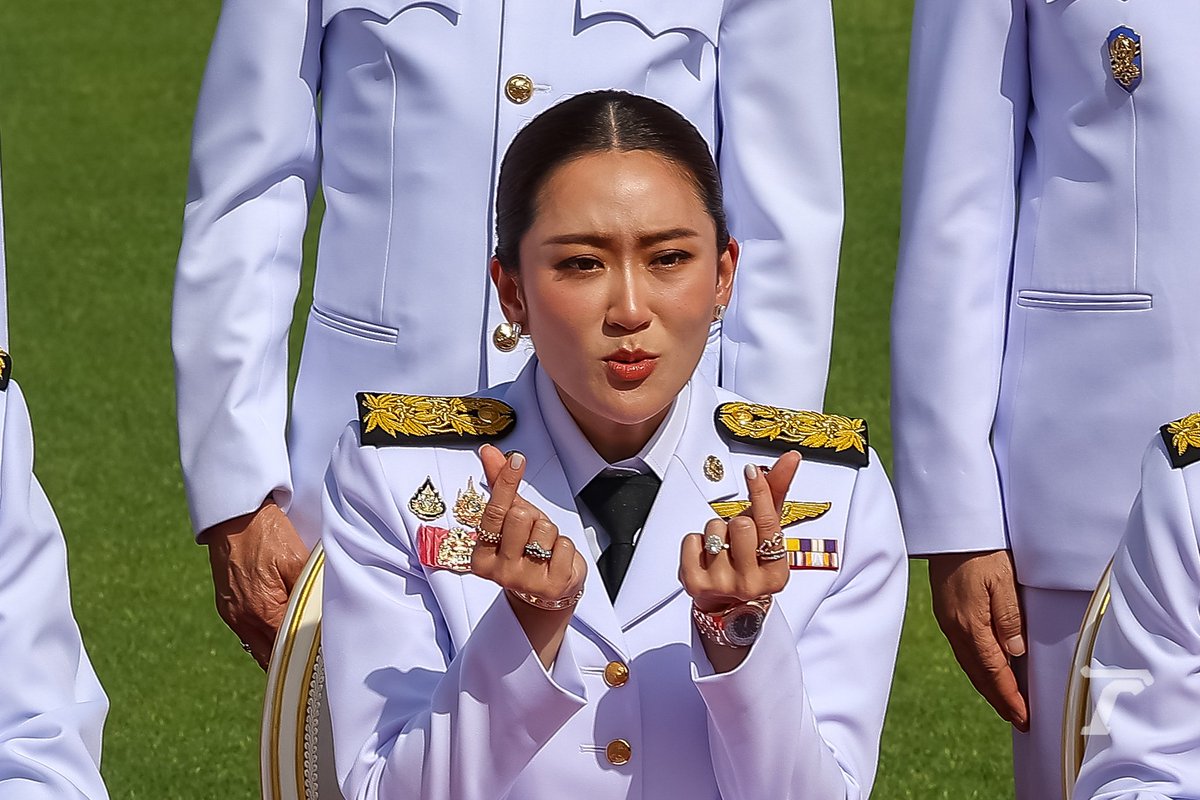 ปากกาส้ม tweet media