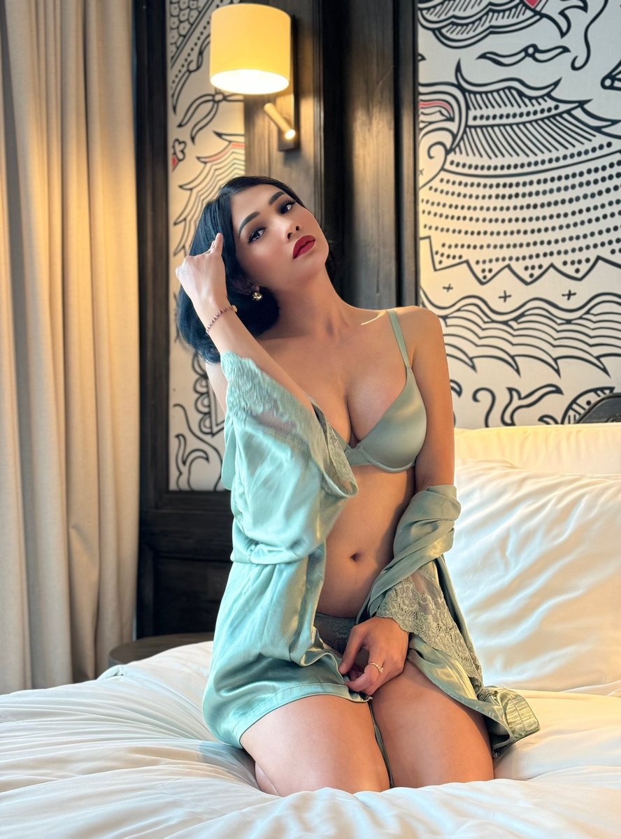 indahcheryl's tweet photo. The Sexiest Secret Fabulous Indah Cheryl 🫦 https://t.co/0JrNDUPuoG