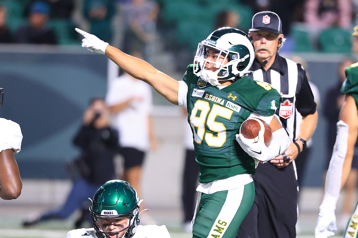 reginarams's tweet photo. RAMS WIN! 🐏

Rams take it 33-28 over Saskatchewan to move to 2-0 on the season! https://t.co/99U0d7JJSH