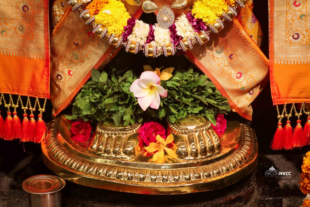 ISKCONPune's tweet photo. 🙏🏽Today's Darshan 📿 🗓07-09-2024🙏
🌷Sri Balaji🌷
🚩@ISKCONNVCCPune🚩
.
.
#ISKCONNVCCPune #ISKCONNVCC #ISKCONPune
#ISKCON #7thseptember #7thseptember2024 #Saturday
#kirtan #Harekrishna #Krishna #Kirtan #Krishna
#Harinaamsankirtan #Radheshyamdas
#Radhe #Radha #Radhakrishna https://t.co/efHm98kglR