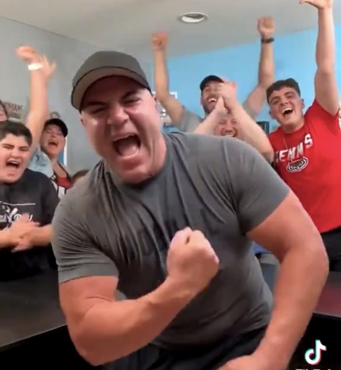 KevinZuppe's tweet image. #Rocchio #Boom