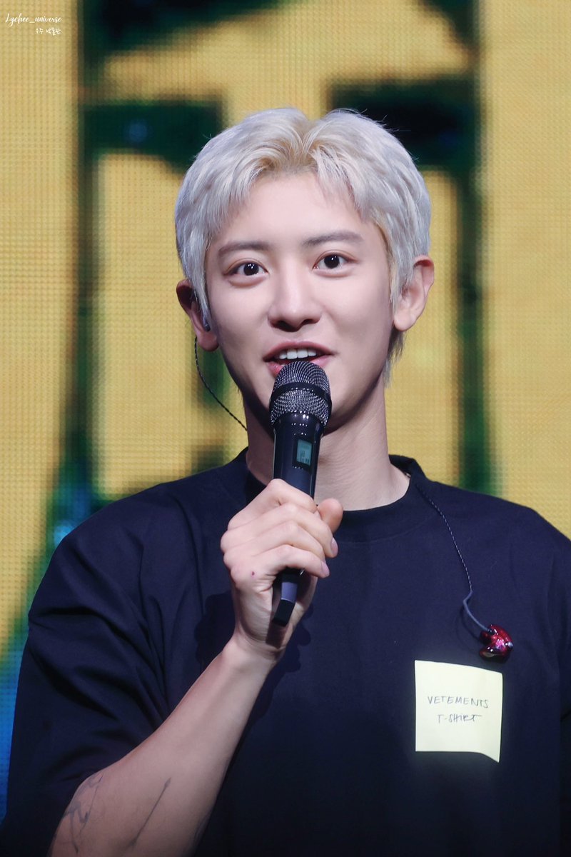 Lychee_universe's tweet photo. 2024.09.06

都市風景 (City-scape) in Seoul 
Day 1 

˚✧₊⁎ 𝐵𝑎𝑏𝑦 𝐷𝑜𝑙𝑙 ⁎⁺˳✧˚ 

#CHANYEOL #찬열 #朴灿烈 #CHANYEOLCityScapeSeoulD1
#찬콘후기푼다 https://t.co/PxeA9JuGYX