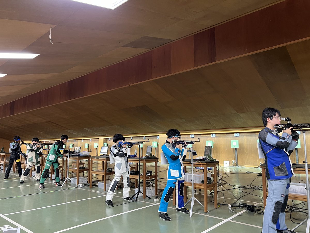 rifleaichi's tweet photo. 中部学生スポーツ射撃選手権秋季大会 AR60ファイナルです。(愛知県総合射撃場) https://t.co/NAAfJ7s8dT