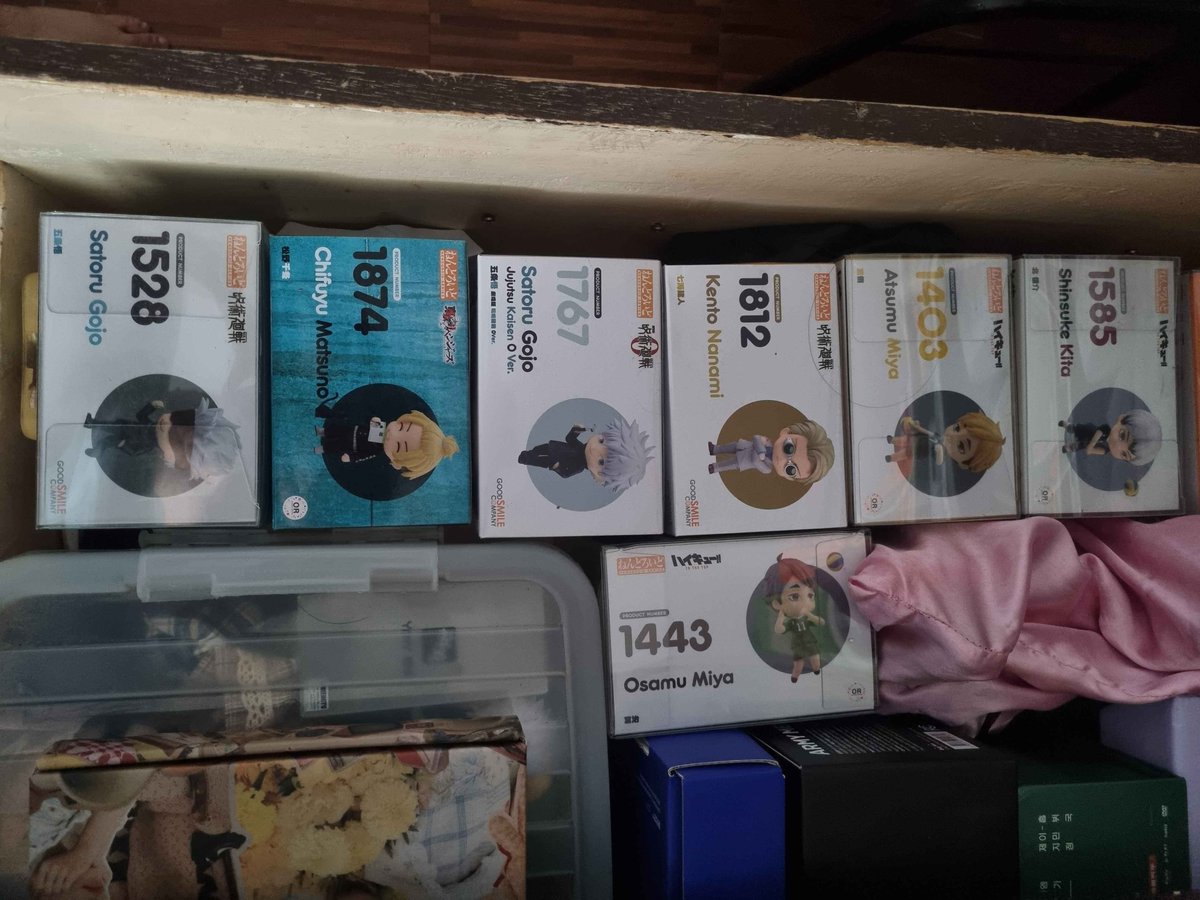 shinsukees's tweet photo. Hi, selling my collection. Please read through! (shares appreciated!!)
Most of these have a box protector, just dusty since sa table ko lang nakadisplay. No maarte please these are well kept but can't be bothered to recheck which explains the discounted prices. https://t.co/xIeRJ9YKhg
