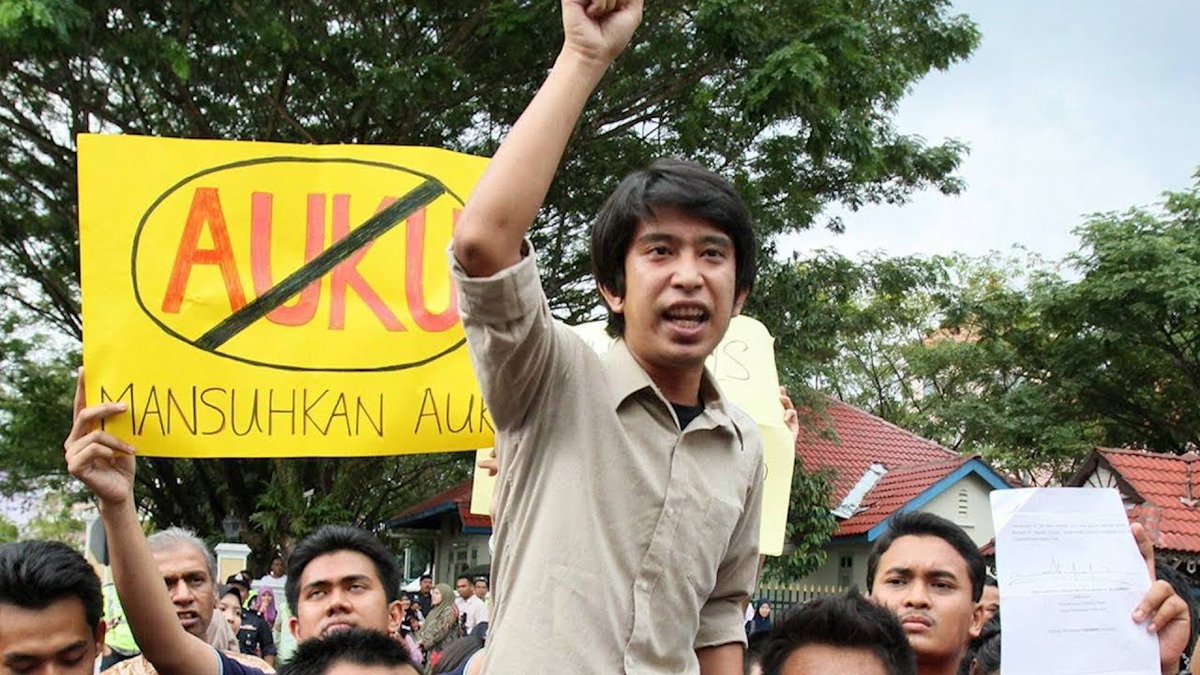 bitcoinmalaya's tweet photo. Imagine if all of them are still in the opposition and how would they fight Fahmi aggressively. https://t.co/sJpMGJe9EQ