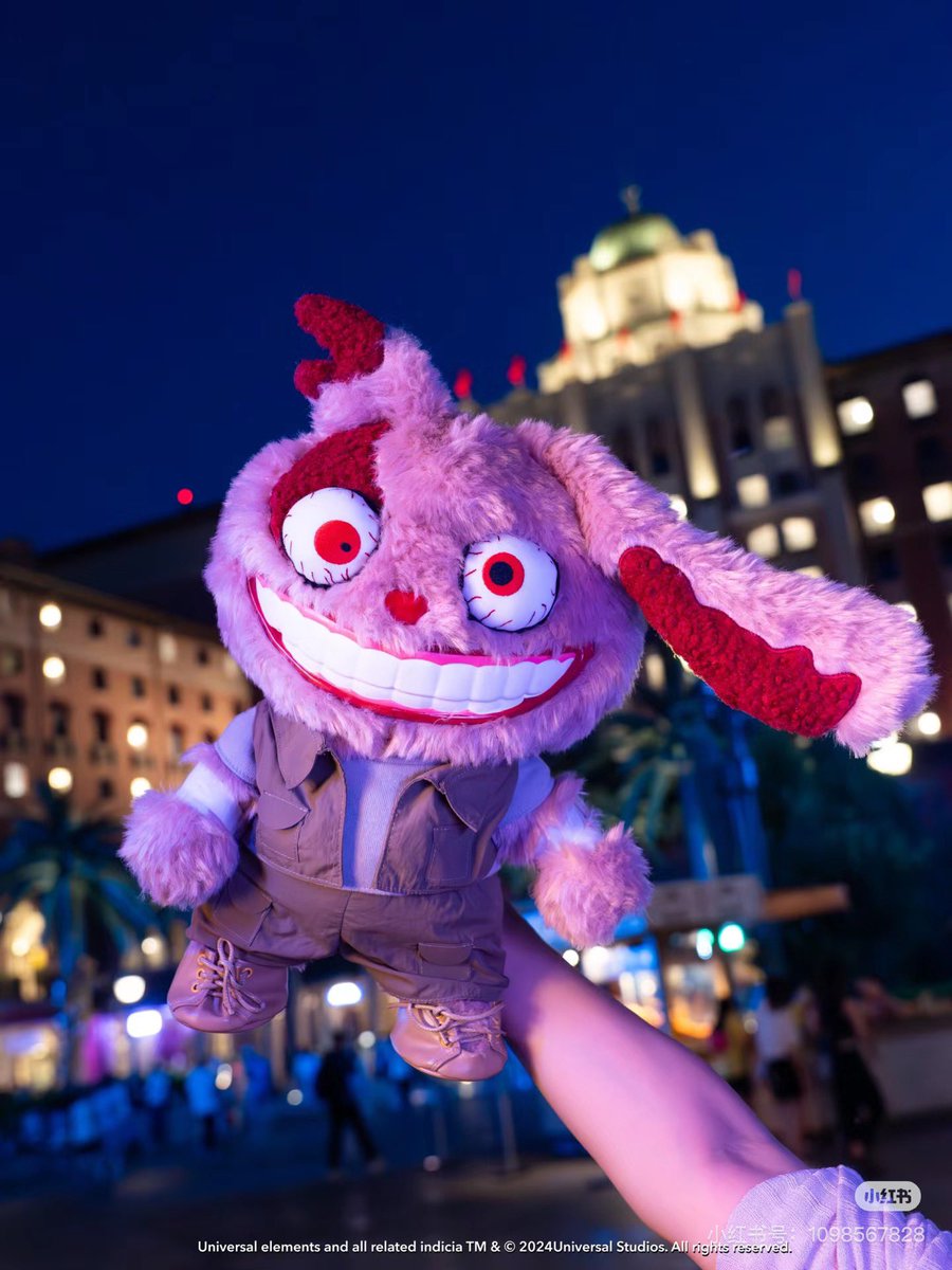 北京ユニバの恶魔兔(EMO TU)がかわいすぎる
てか今年の北京のホラナイめちゃグロそうでおもしろそう