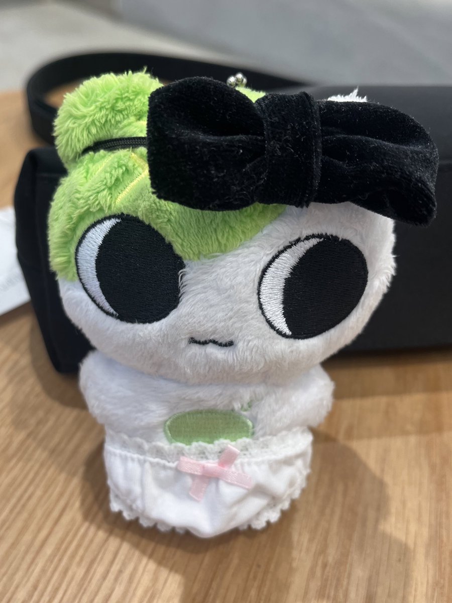 euijoo dressed up on his birthday