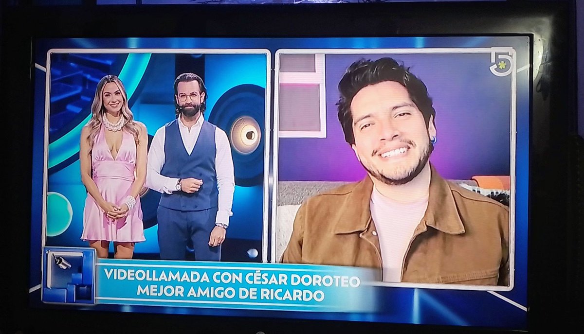 lorena_295's tweet photo. #TeamLoba
Aaaayyy mi chiquita está OTRA VEZ en televisión nacional apoyando a su #Hermana #RicardoPeralta #Pepe @CesarTeo  @Ricardo_Peralta @PepeYTeo 
#LosAmo🫶🏼 🐺👑🐺👑🐺👑 https://t.co/BJBCcCgMHP