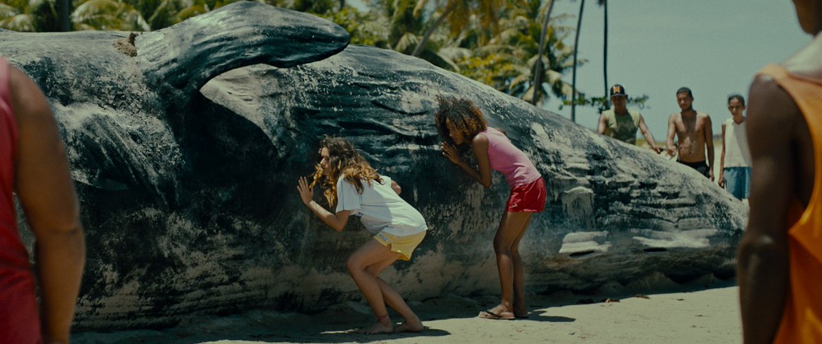 なら国際映画祭2024
インターナショナルコンペティション部門・作品紹介[6/6]
2024/9/22(日)16:00-

（タイトル）ハートレス｜Heartless
（監督）ナラ・ノルマンデ、ティアオ｜Nara Normande, Tião

mubi.com/en/films/heart…

nara-iff.jp/2024/
nara-iff.peatix.com/events
＃なら国際映画祭