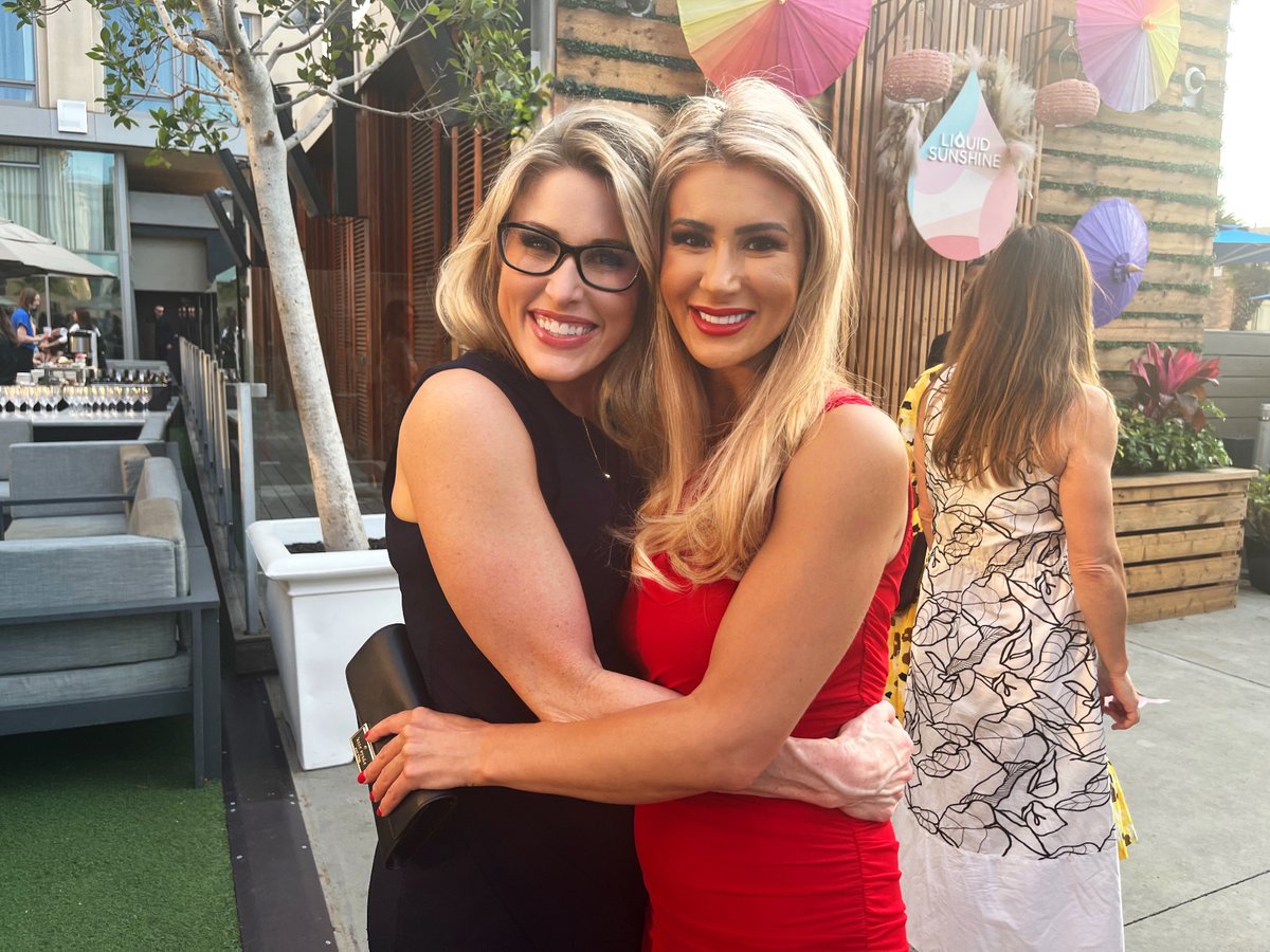 Alexandra Kharazi (@alexandrakhara1) on Twitter photo Honored to be a part of <a href="/WomenInThoracic/">WomenInThoracicSurg</a> inaugural meeting ! Excited for the future of thoracic surgery <a href="/isa_miret/">Isabella Miret Durazo</a> <a href="/LaurenBarronMD/">Lauren</a> <a href="/GzmBilgili/">Gizem Bilgili</a> <a href="/drsabita/">Sabita Jiwnani</a> Honored to be a part of <a href="/WomenInThoracic/">WomenInThoracicSurg</a> inaugural meeting ! Excited for the future of thoracic surgery <a href="/isa_miret/">Isabella Miret Durazo</a> <a href="/LaurenBarronMD/">Lauren</a> <a href="/GzmBilgili/">Gizem Bilgili</a> <a href="/drsabita/">Sabita Jiwnani</a>